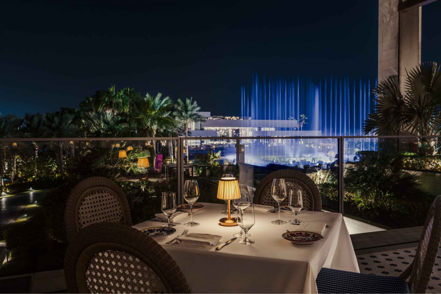 Carbone Dubai Scroll 6.jpg